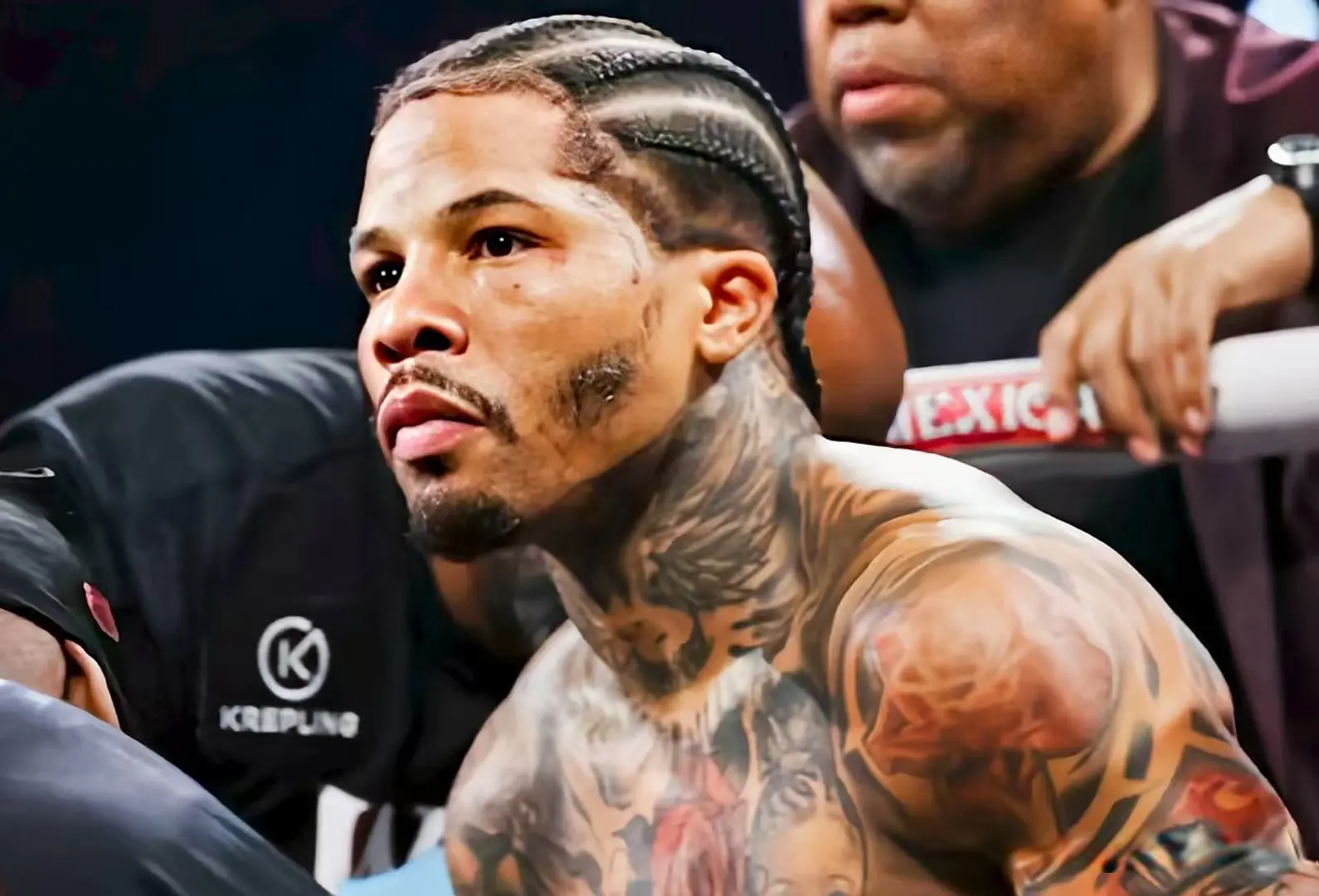 戴维斯的老, 起初