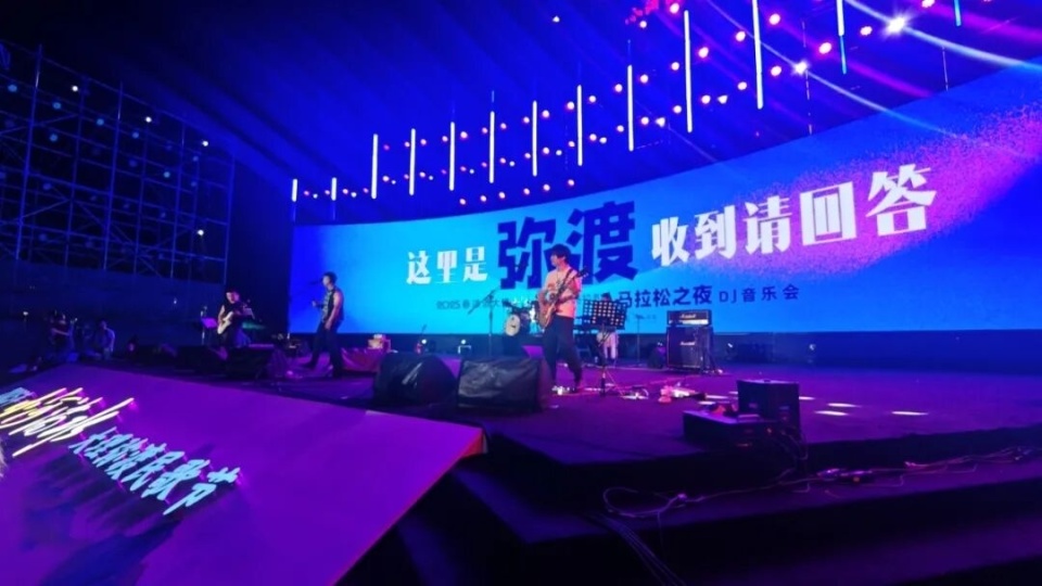 示弱, 此起彼伏